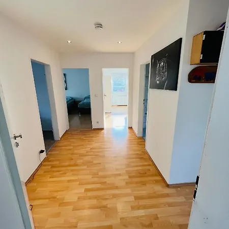 Apartment 3 L 7 Sleeping L 17 Beds L Fast Wifi L Balcony *
